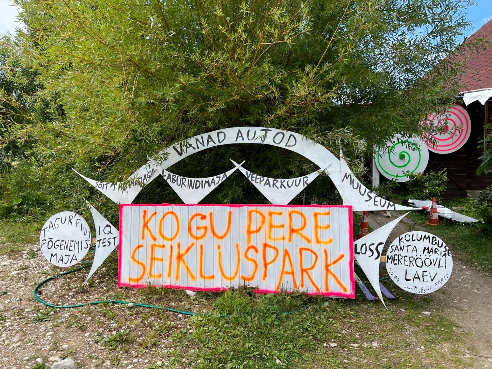 Suurekivi Kuelalistemaja Reigi Exterior foto