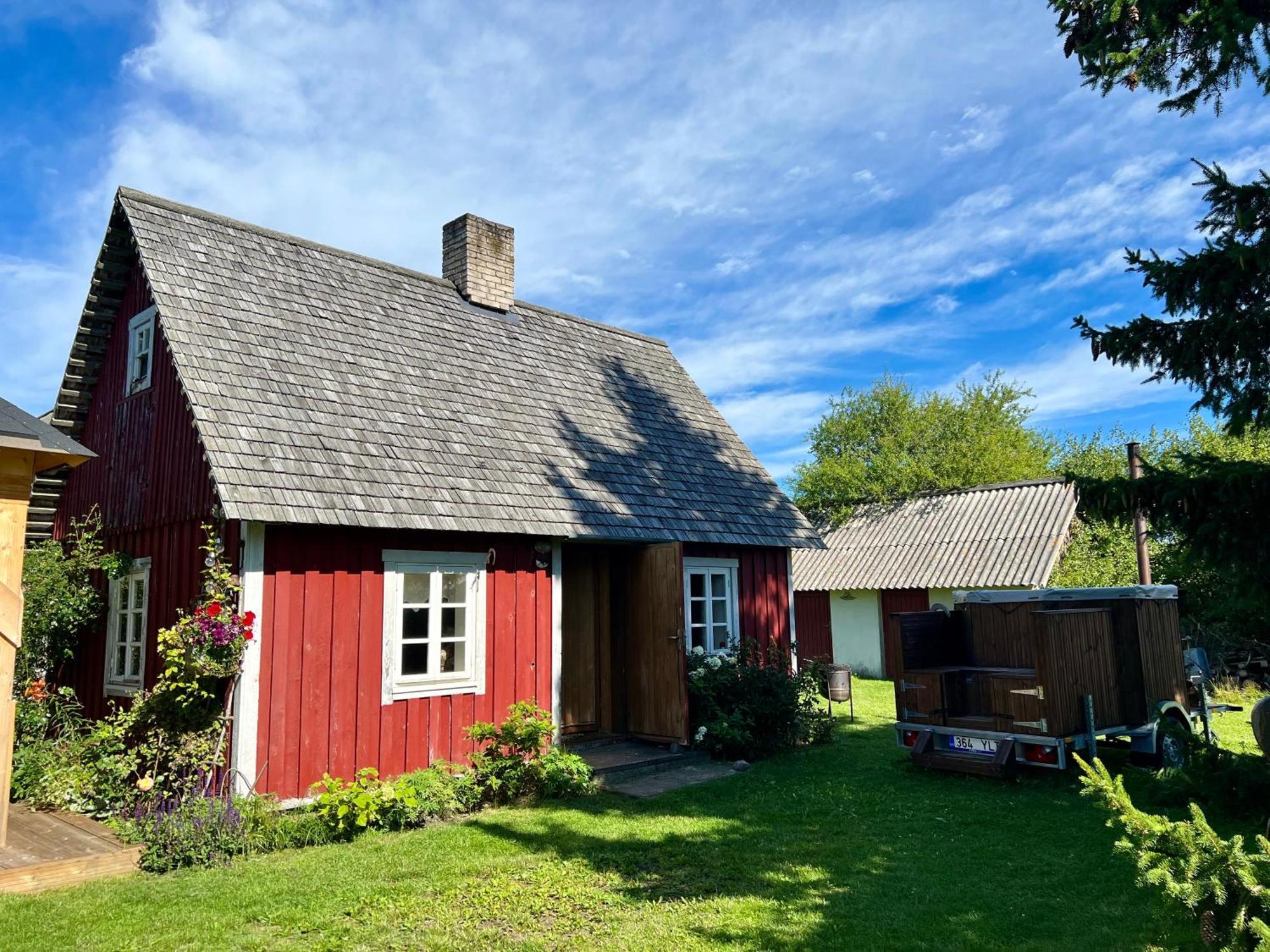 Suurekivi Kuelalistemaja Reigi Exterior foto