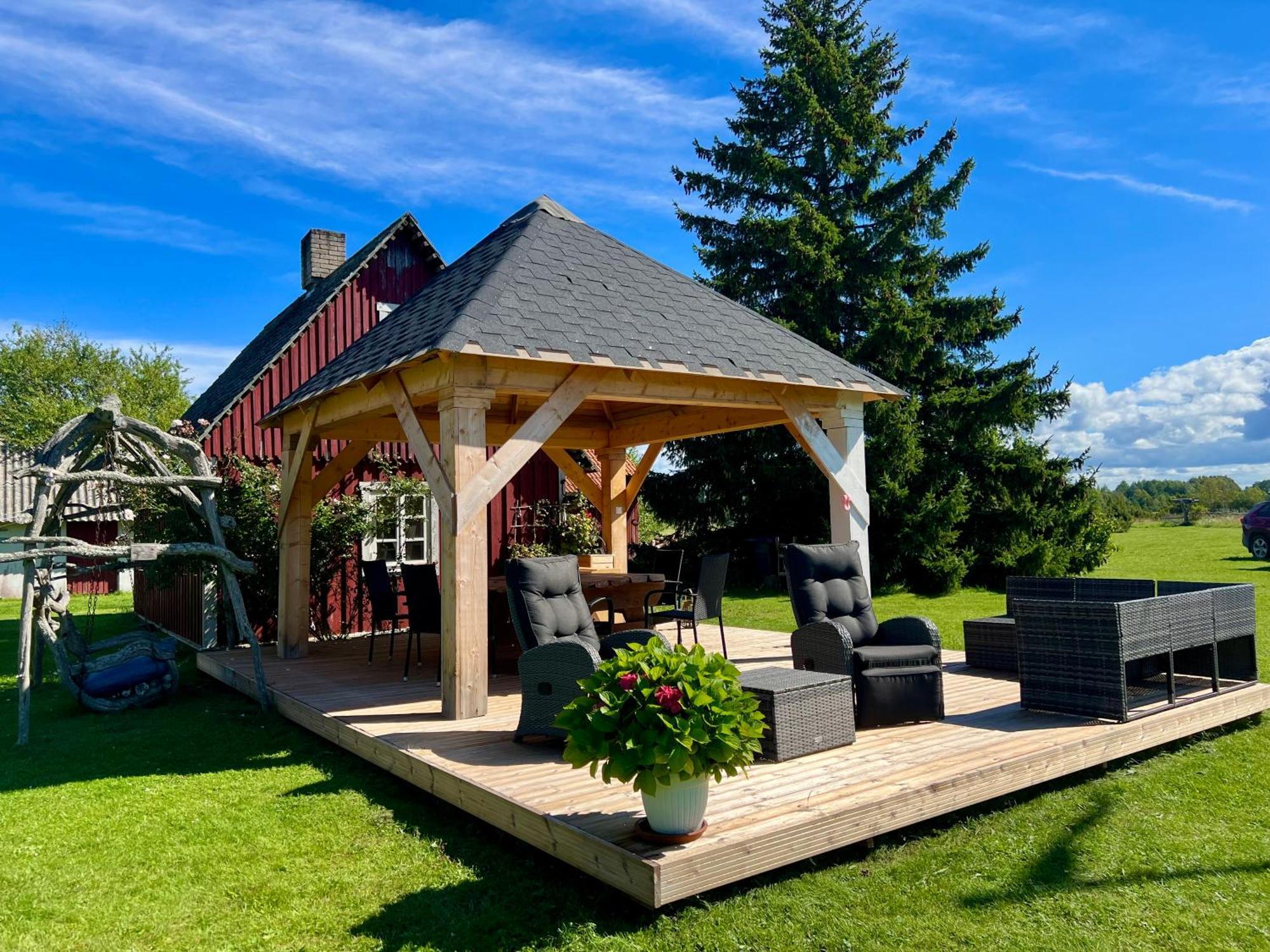 Suurekivi Kuelalistemaja Reigi Exterior foto