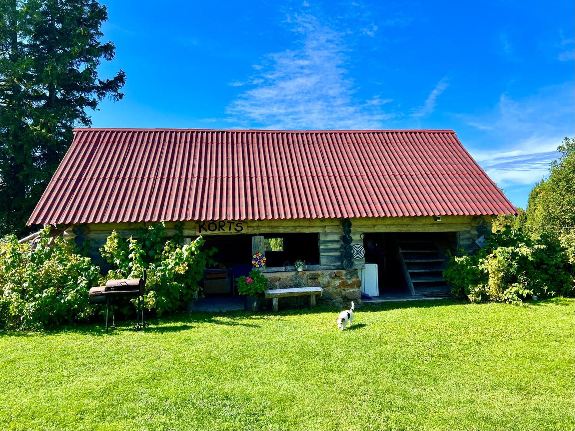 Suurekivi Kuelalistemaja Reigi Exterior foto